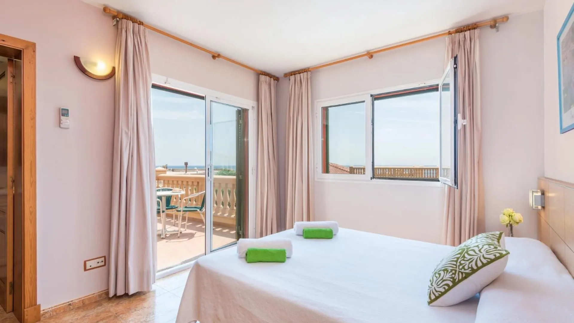 Villa Jardin Del Mar By Villa Plus Cala en Forcat